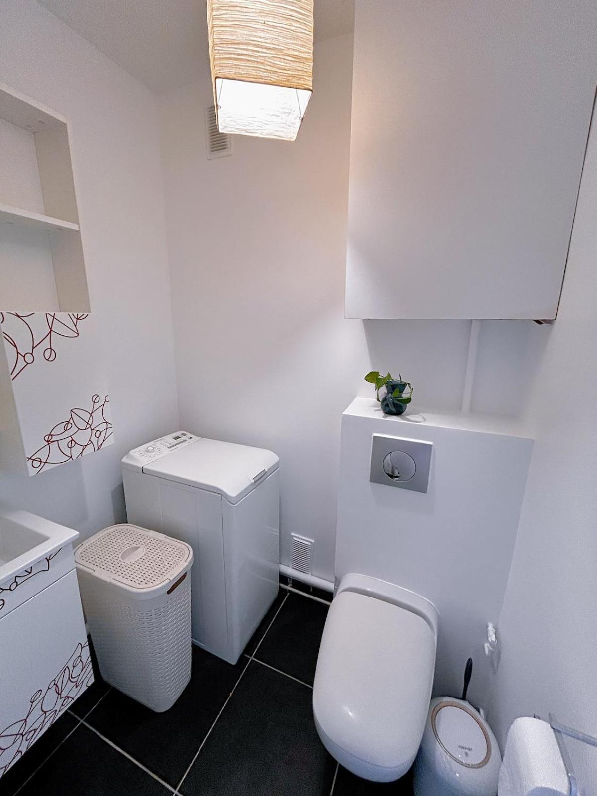 Appartement Large Charming In *
